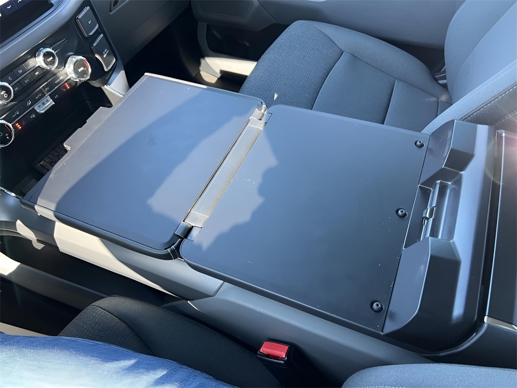 Ford F-150 XLT SuperCrew 4WD 2024