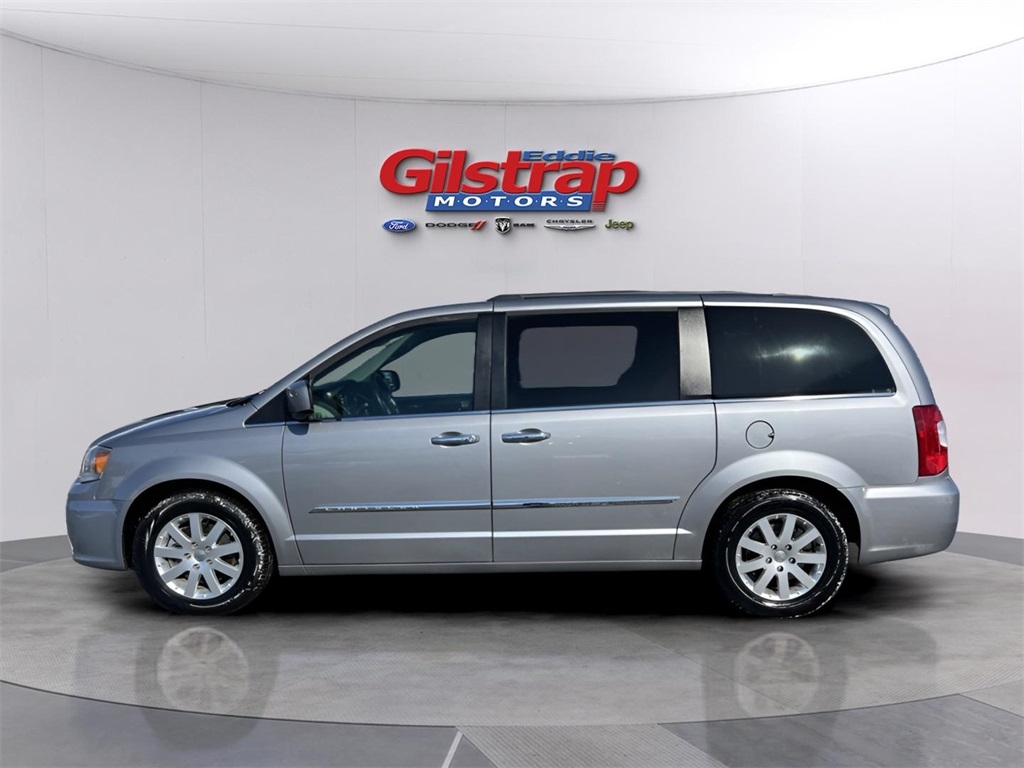 Chrysler Town & Country Touring 2016