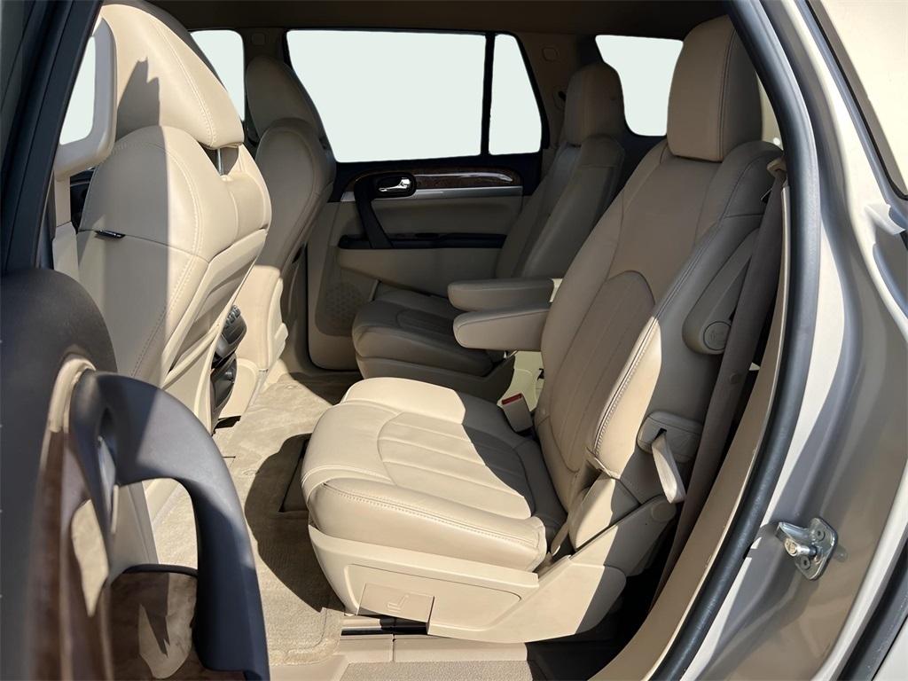 Buick Enclave Leather FWD 2012