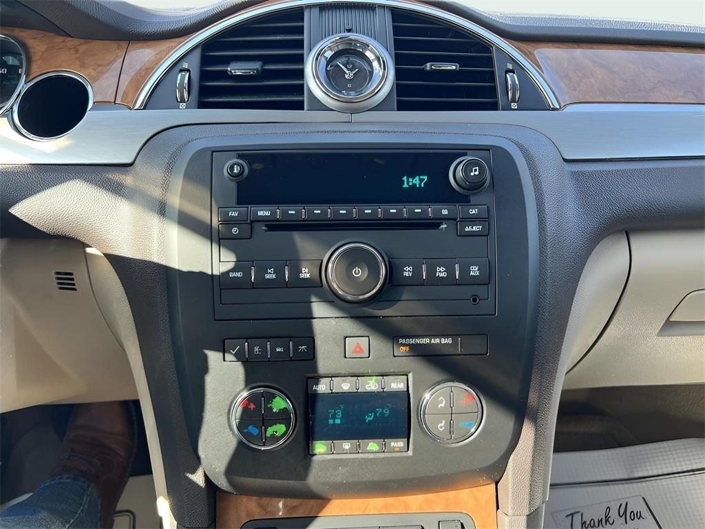 Buick Enclave Leather FWD 2012