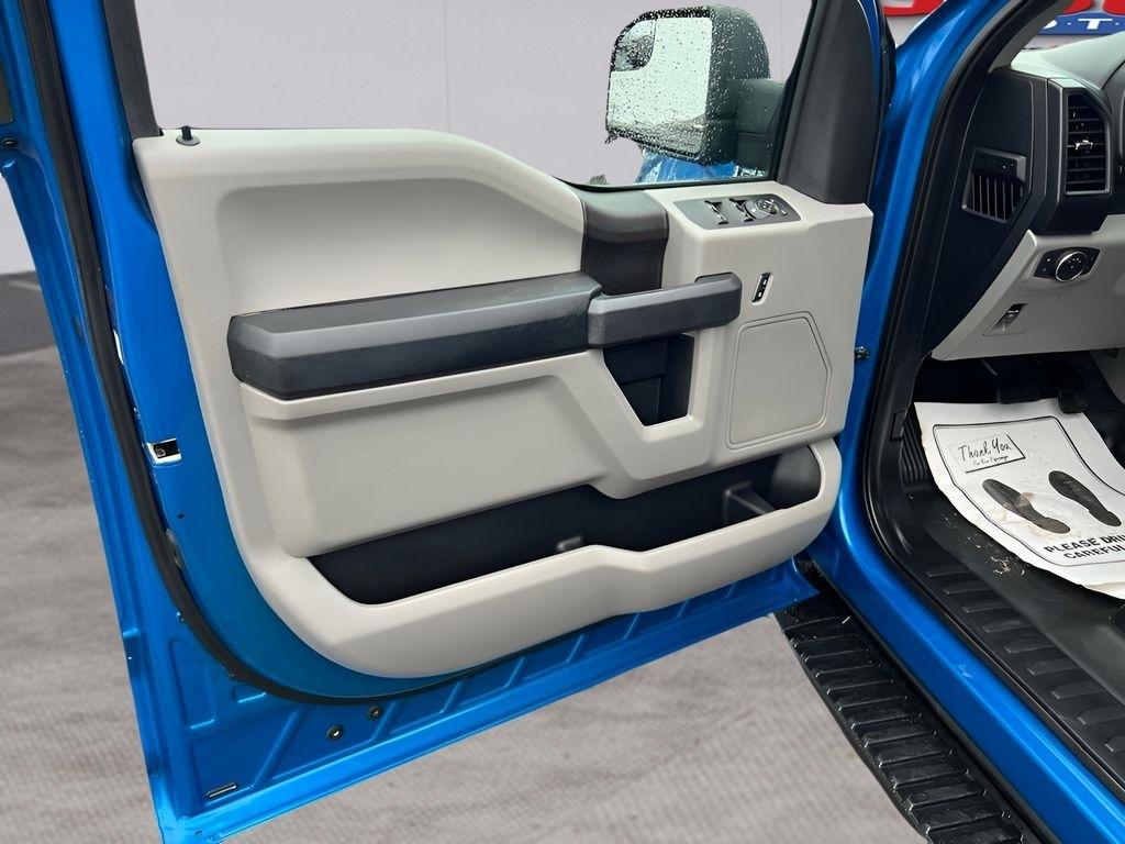 Ford F-150 XL SuperCrew 5.5-ft. Bed 4WD 2019