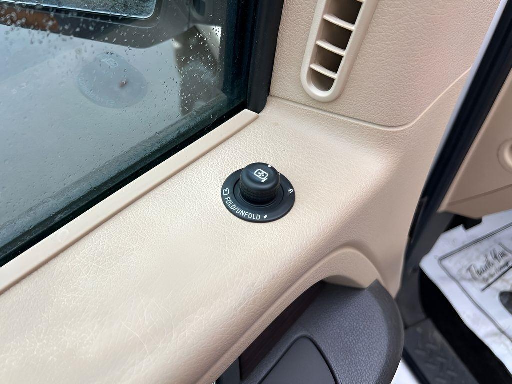 Ford F-150 Lariat SuperCrew 6.5-ft. Bed 4WD 2014