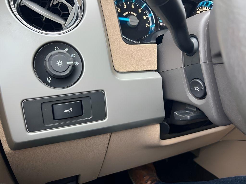 Ford F-150 Lariat SuperCrew 6.5-ft. Bed 4WD 2014