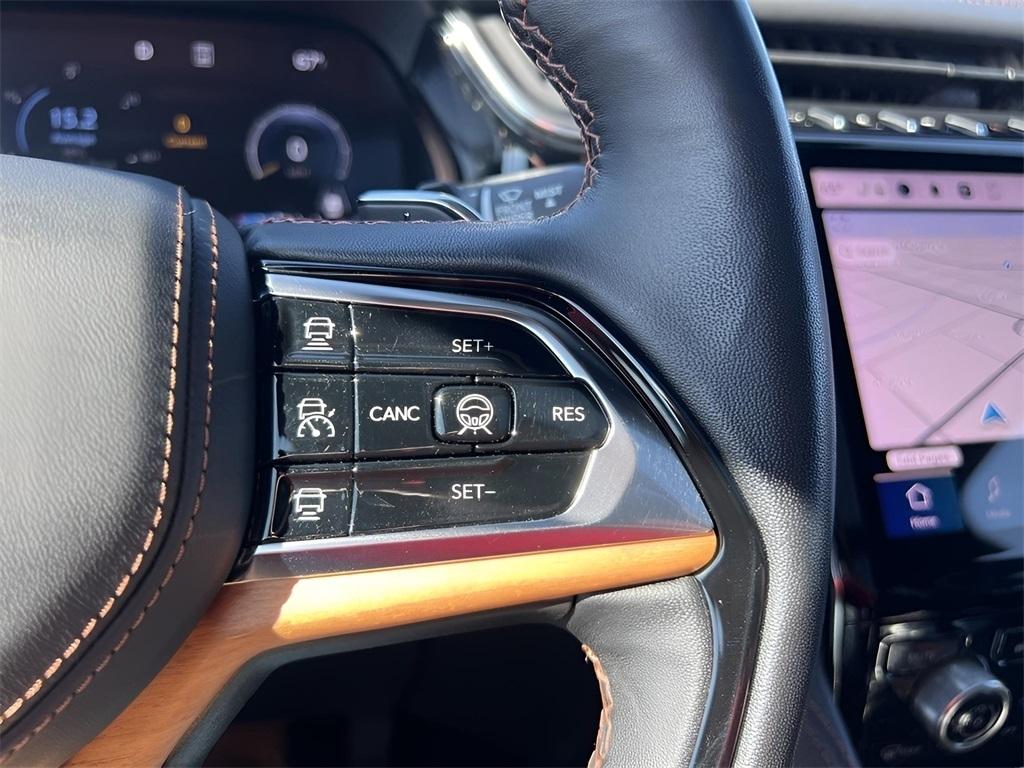 Jeep Grand Cherokee L Summit 4WD 2023