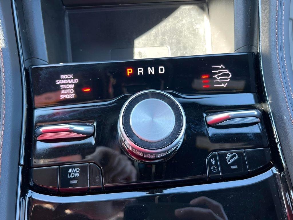 Jeep Grand Cherokee L Summit 4WD 2023