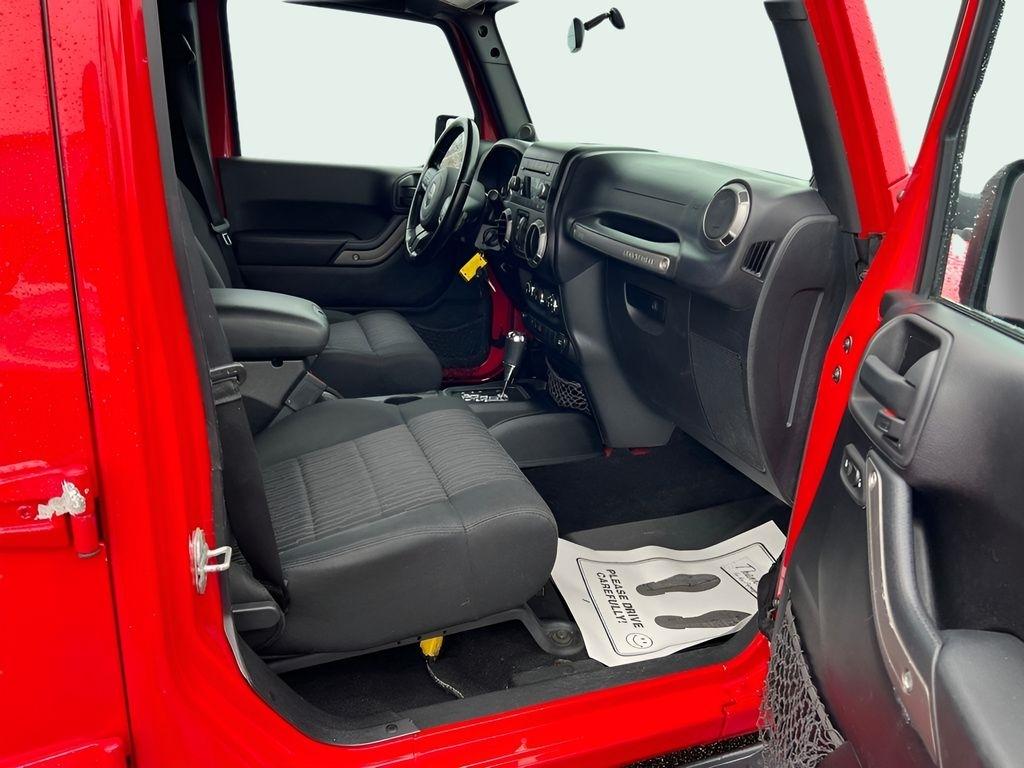 Jeep Wrangler Unlimited Sport 4WD 2012