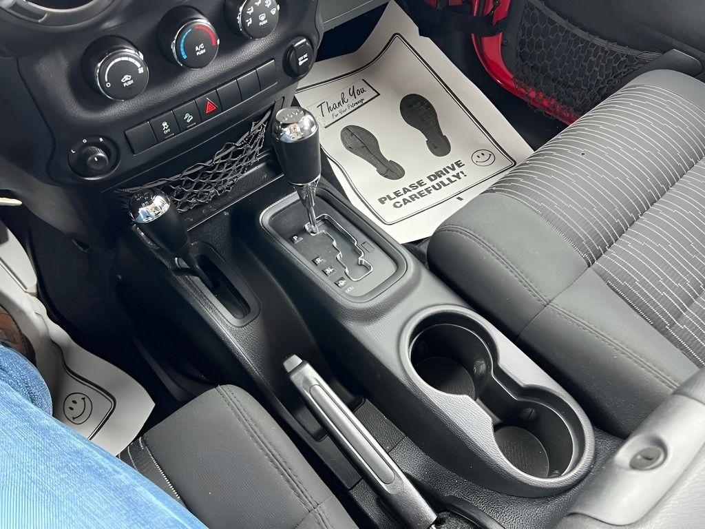 Jeep Wrangler Unlimited Sport 4WD 2012