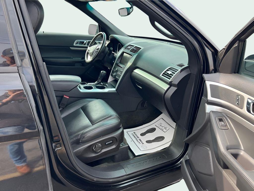 Ford Explorer XLT FWD 2014