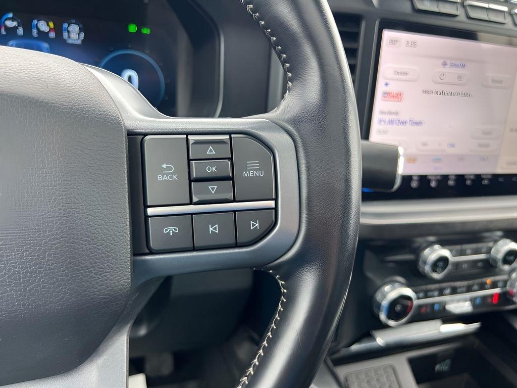 Ford F-350 SD King Ranch Crew Cab Long Bed DRW 4WD 2023