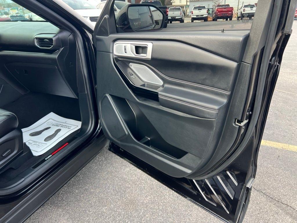 Ford Explorer ST AWD 2023