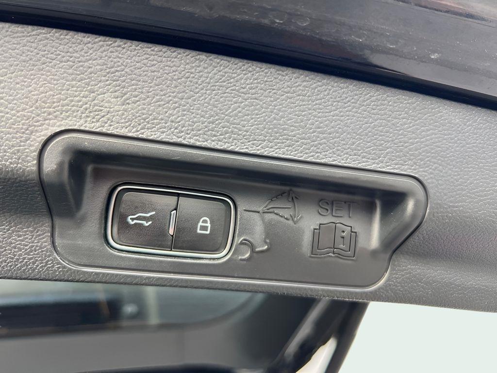 Ford Explorer ST AWD 2023