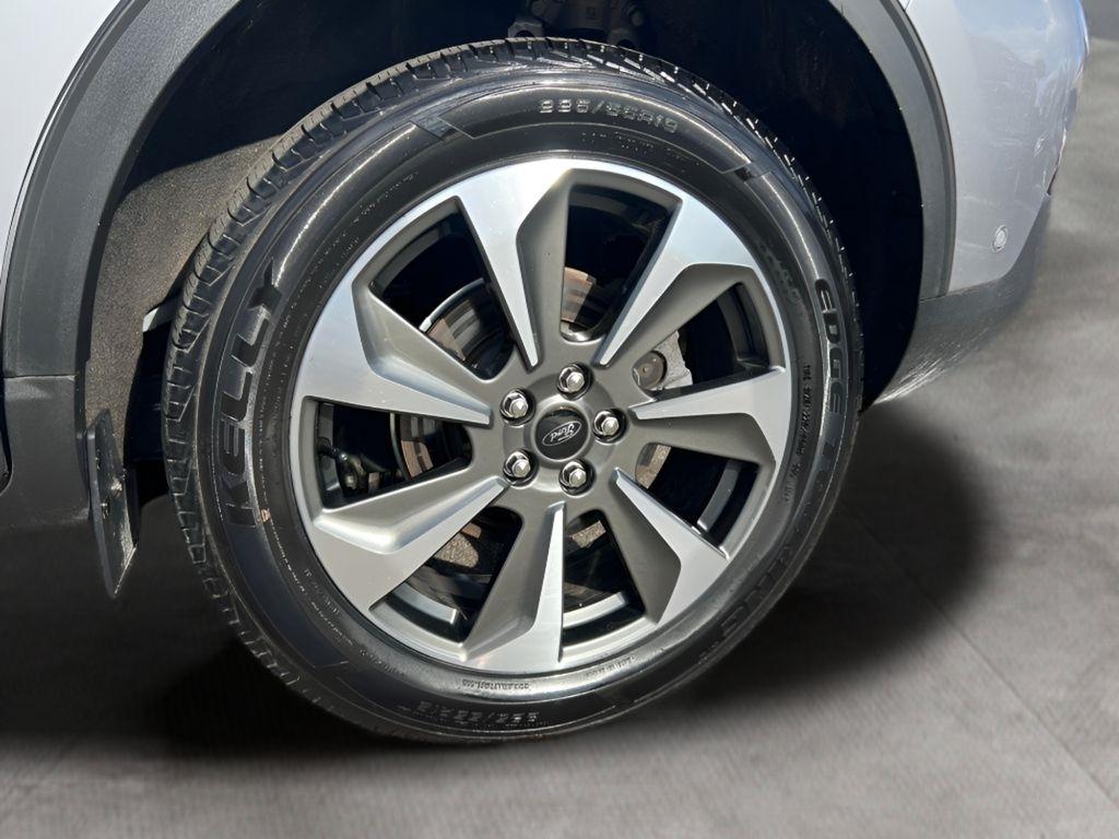 Ford Escape Platinum AWD 2023