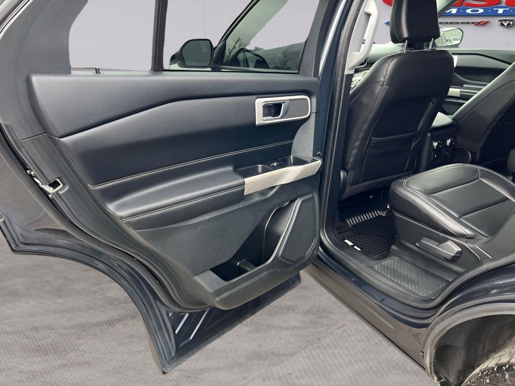 Ford Explorer XLT AWD 2022