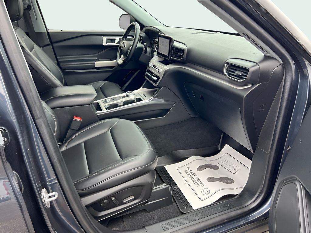 Ford Explorer XLT AWD 2022