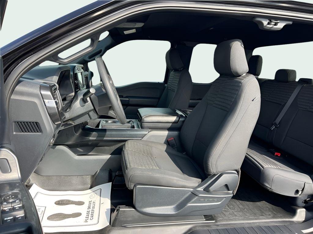 Ford F-150 XL SuperCab 8-ft. Bed 4WD 2023