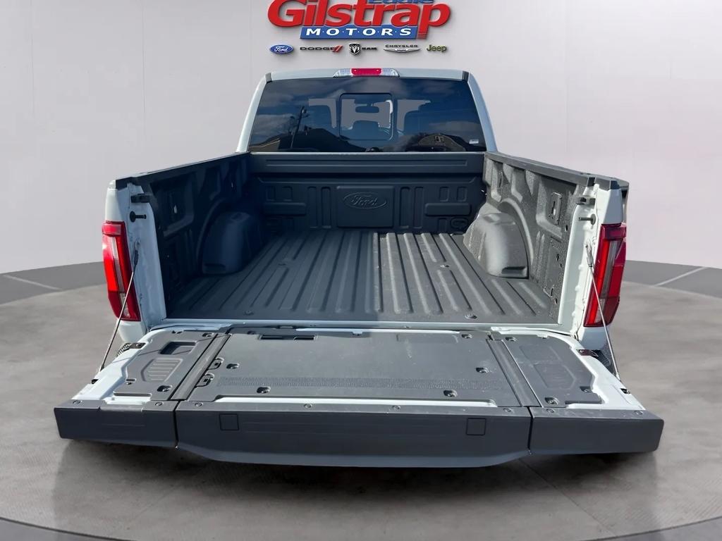 Ford F-150 Lariat SuperCrew 4WD 2024