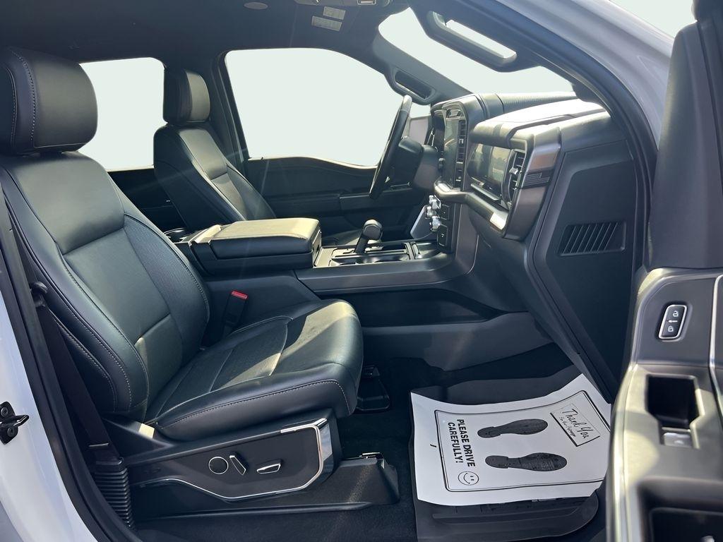 Ford F-150 Lariat SuperCrew 4WD 2024