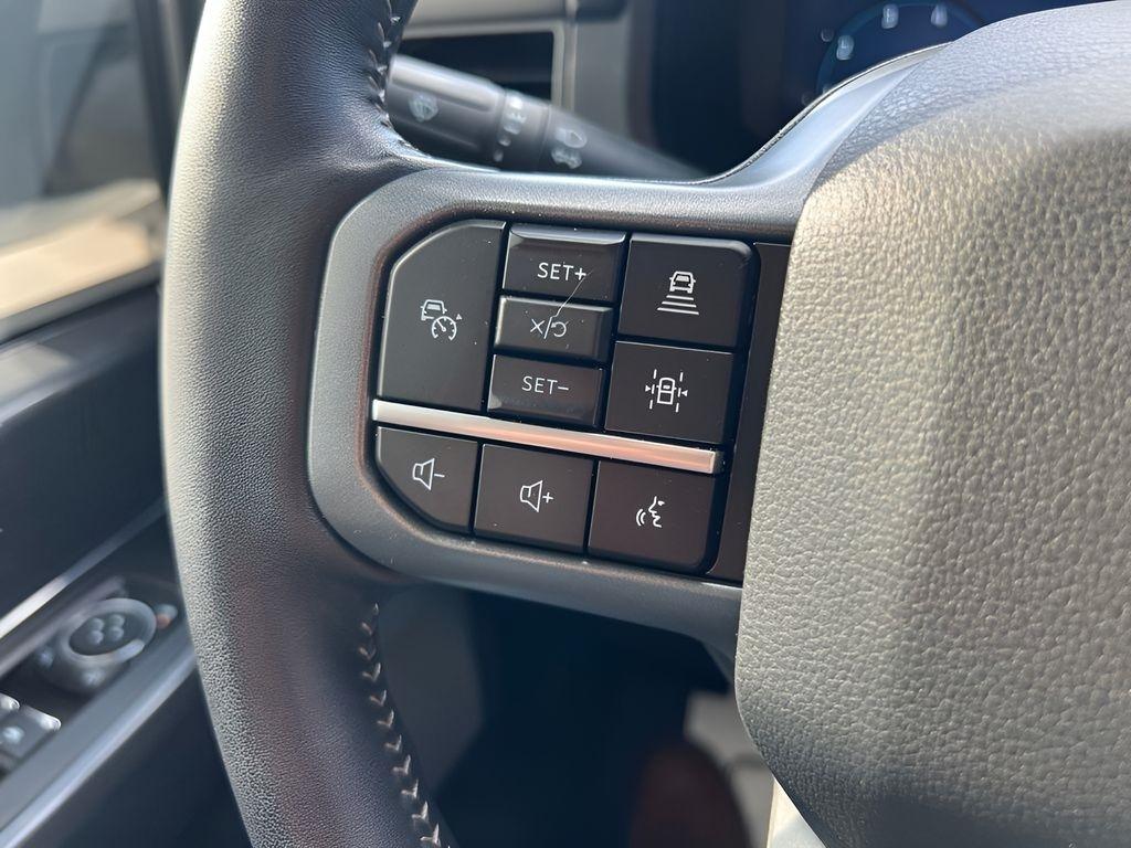 Ford F-150 Lariat SuperCrew 4WD 2024