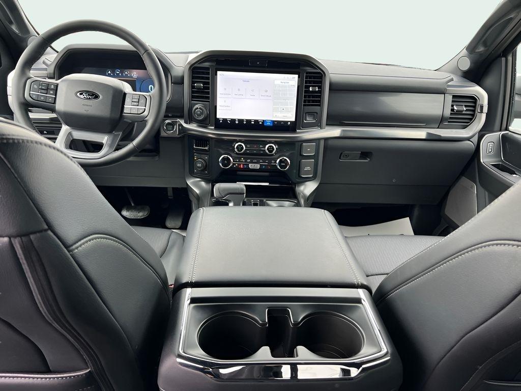 Ford F-150 Lariat SuperCrew 4WD 2025