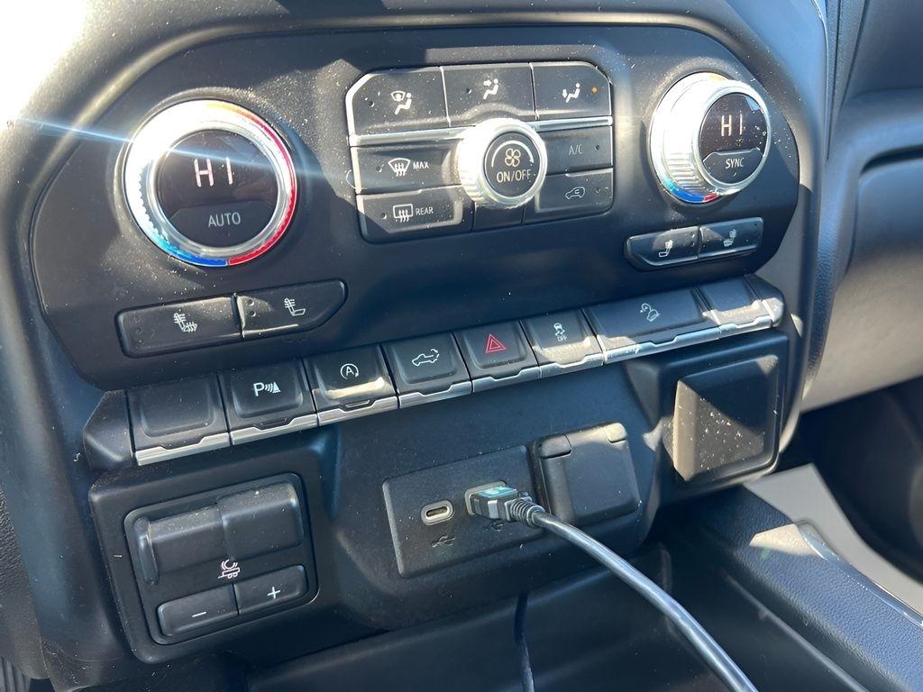 GMC Sierra 1500 Elevation Double Cab 4WD 2019