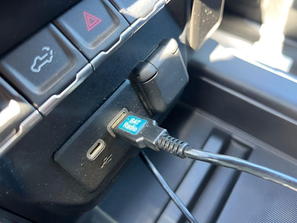 GMC Sierra 1500 Elevation Double Cab 4WD 2019