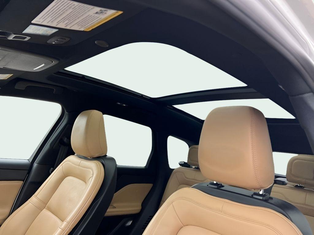 Lincoln Corsair Reserve AWD 2022