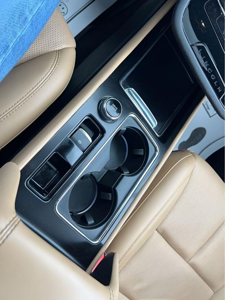 Lincoln Corsair Reserve AWD 2022