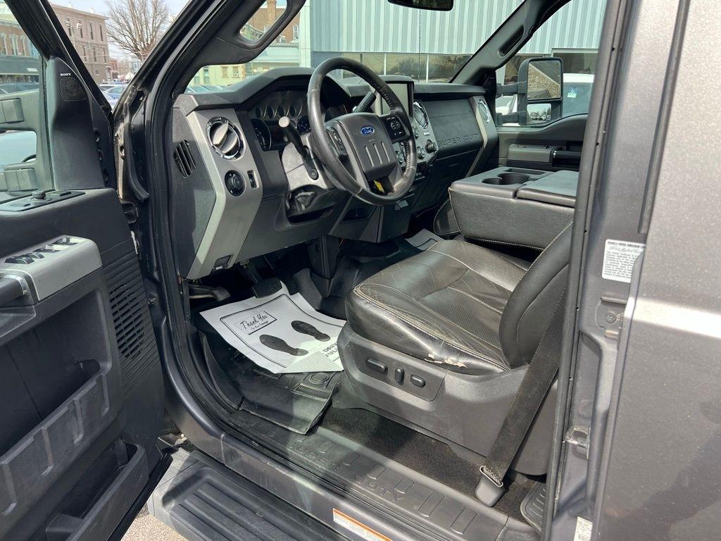 Ford F-450 SD Crew Cab DRW 4WD 2013