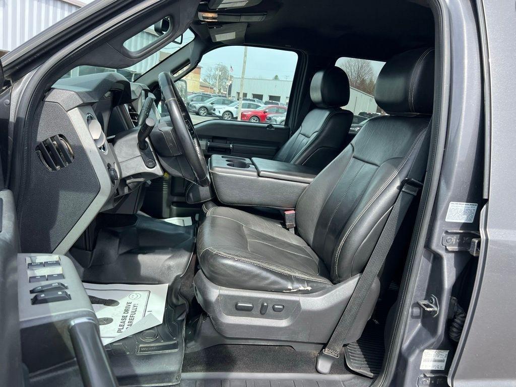 Ford F-450 SD Crew Cab DRW 4WD 2013