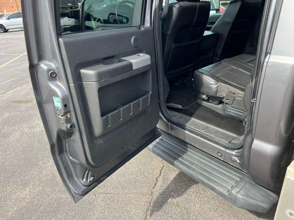 Ford F-450 SD Crew Cab DRW 4WD 2013