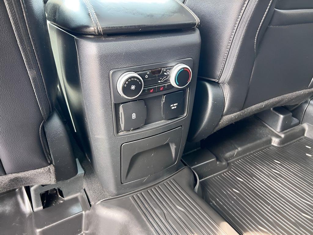 Ford Explorer Limited AWD 2023