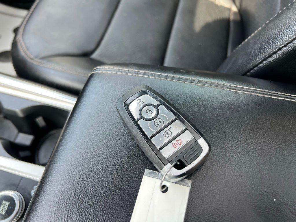 Ford Explorer Limited AWD 2023