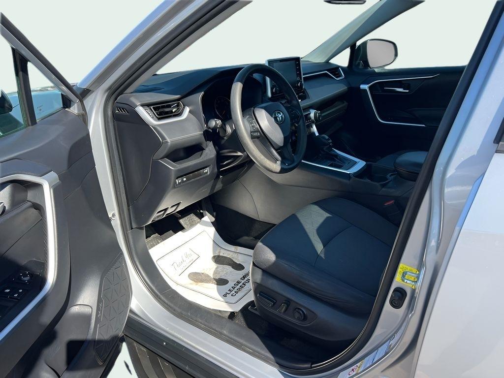 Toyota RAV4 XLE AWD 2019