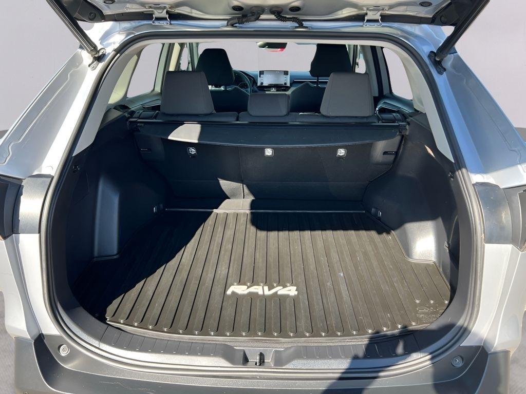 Toyota RAV4 XLE AWD 2019