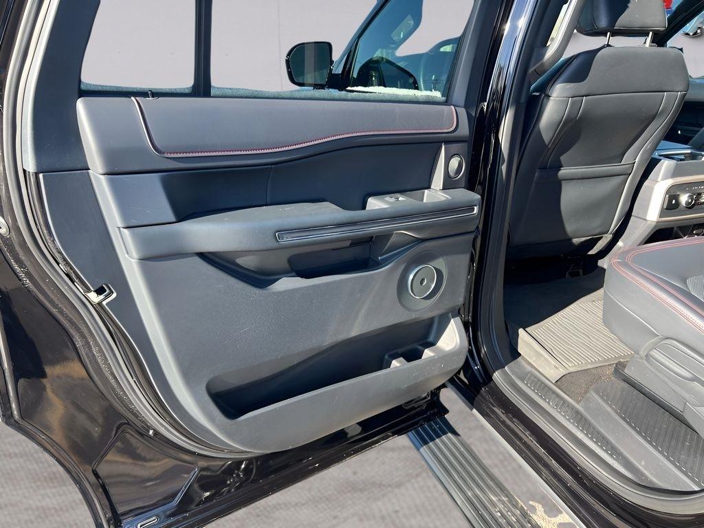 Ford Expedition MAX Limited 4WD 2023