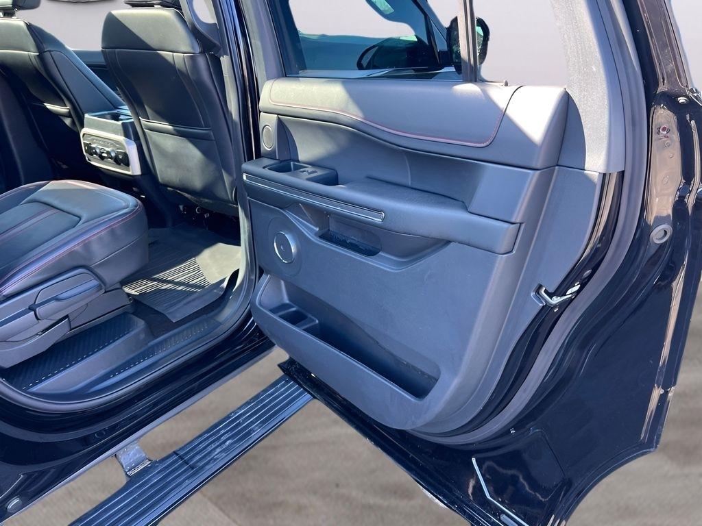 Ford Expedition MAX Limited 4WD 2023