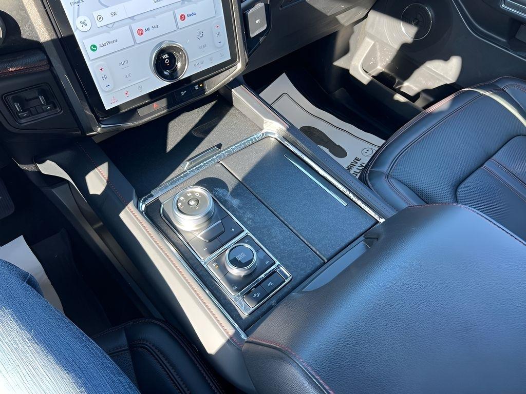 Ford Expedition MAX Limited 4WD 2023