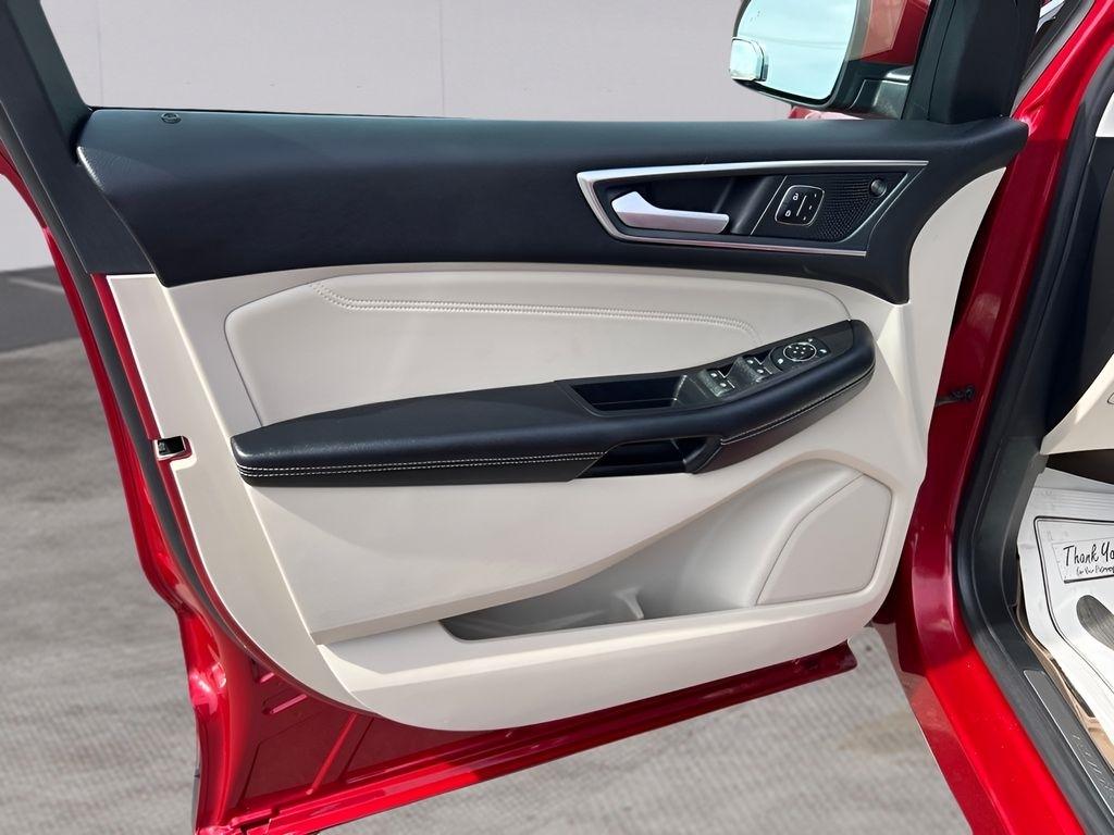 Ford Edge Titanium 2024