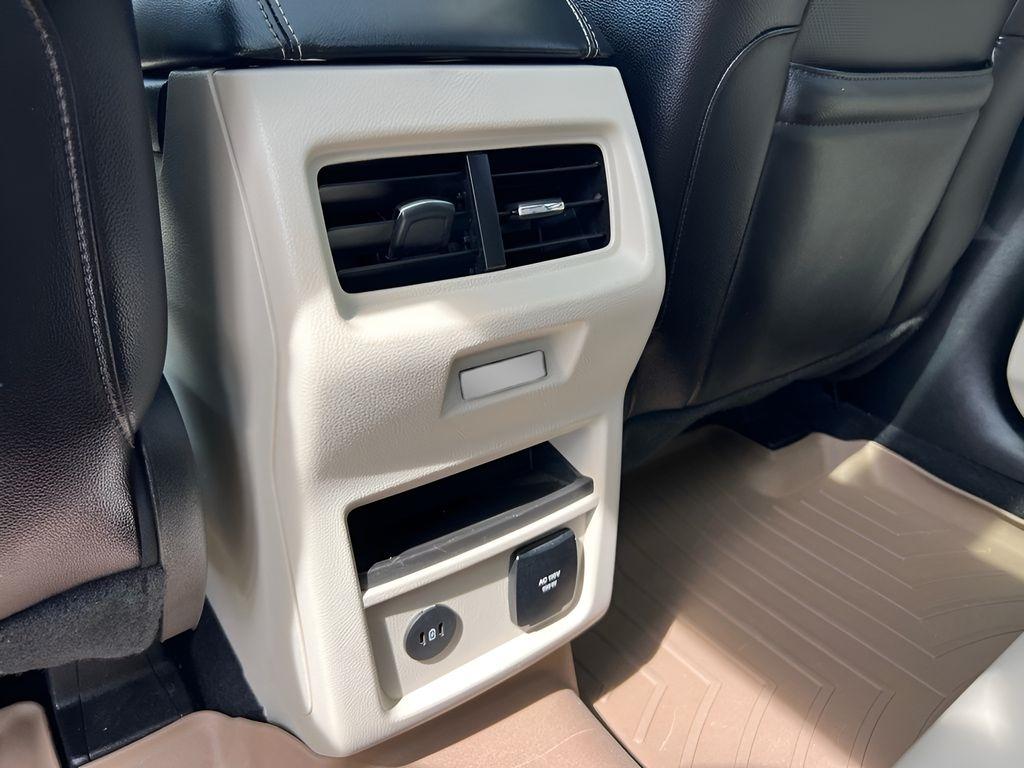 Ford Edge Titanium 2024