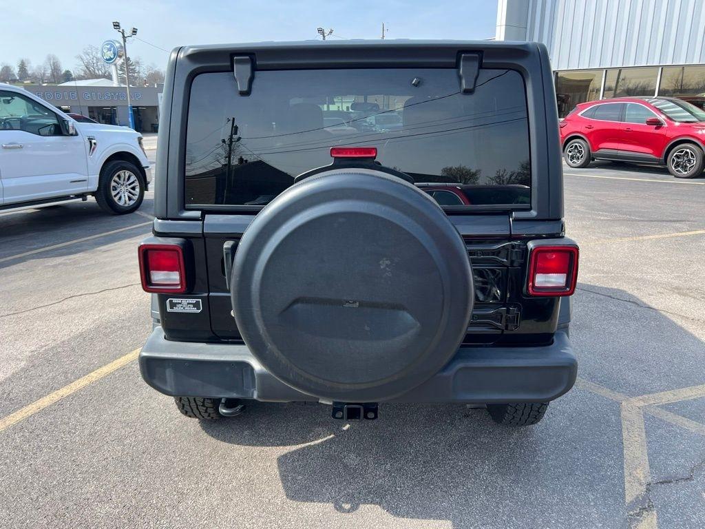 Jeep Wrangler Unlimited Sport 2018