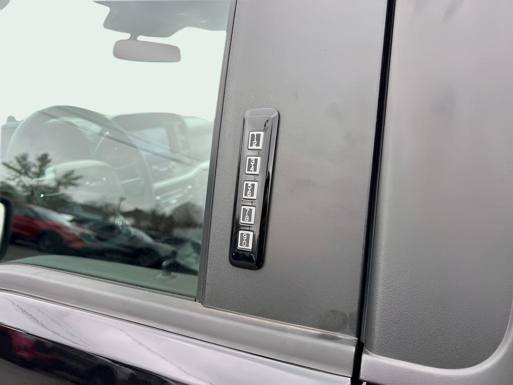 Ford F-150 XL 6.5-ft. Bed 2WD 2023