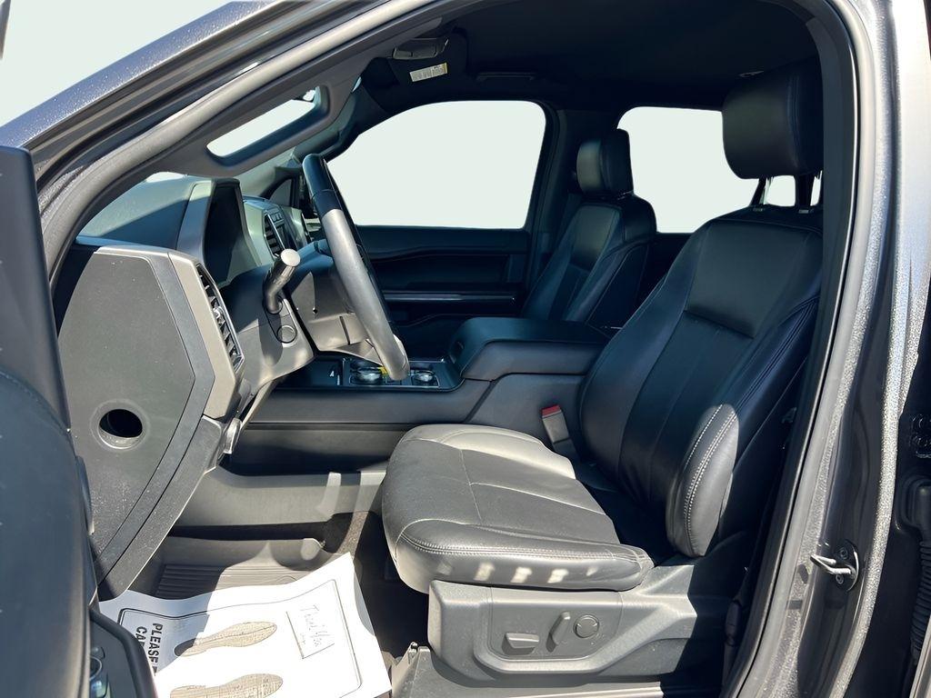 Ford Expedition XLT 4WD 2020