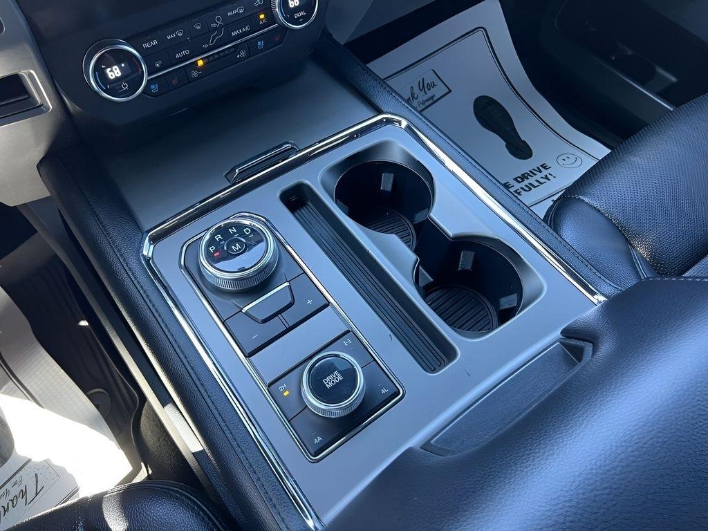 Ford Expedition XLT 4WD 2020