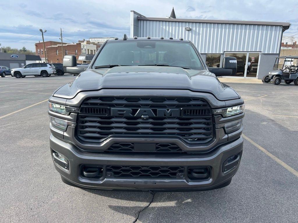 RAM 3500 Big Horn Crew Cab LWB 4WD DRW 2025