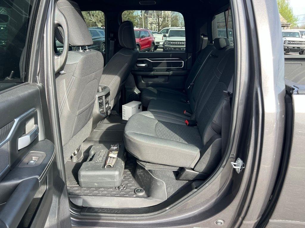 RAM 3500 Big Horn Crew Cab LWB 4WD DRW 2025