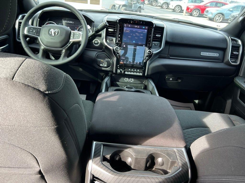 RAM 3500 Big Horn Crew Cab LWB 4WD DRW 2025