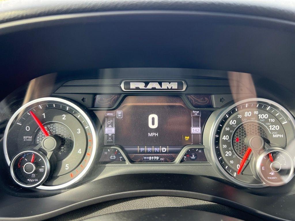 RAM 3500 Big Horn Crew Cab LWB 4WD DRW 2025