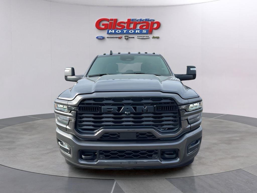 RAM 3500 Big Horn Crew Cab LWB 4WD DRW 2025