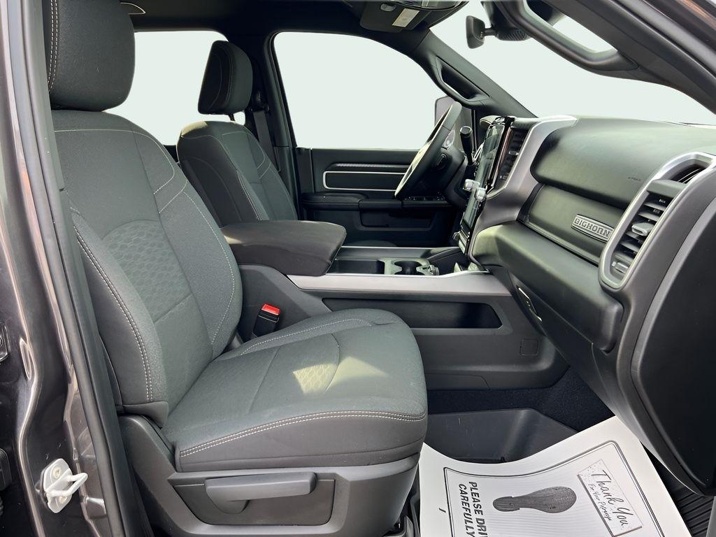 RAM 3500 Big Horn Crew Cab LWB 4WD DRW 2025