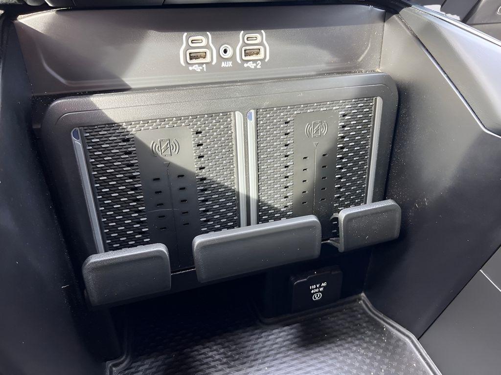 RAM 3500 Big Horn Crew Cab LWB 4WD DRW 2025